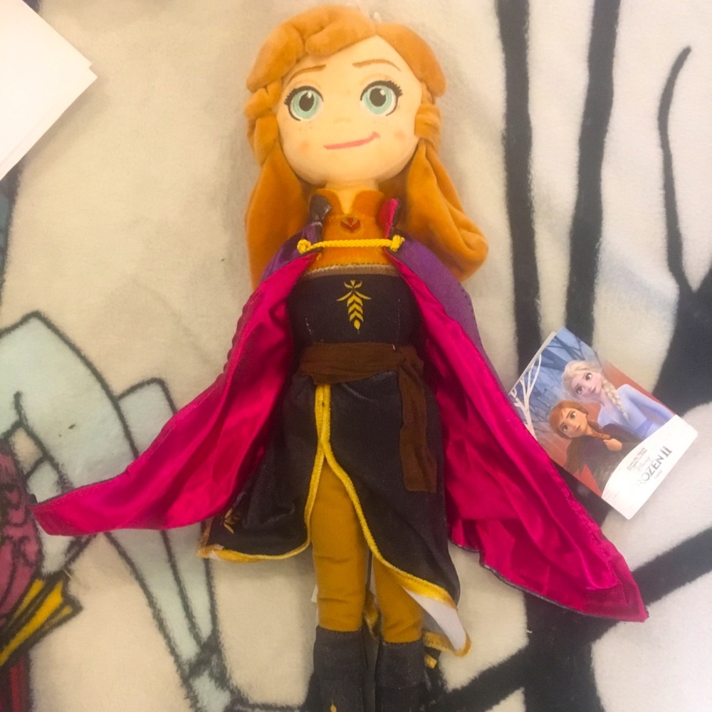 Disney Parks Anna Plush Doll Frozen NWT